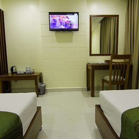 Rose Emerald Hotel Phnompen Kültér fotó