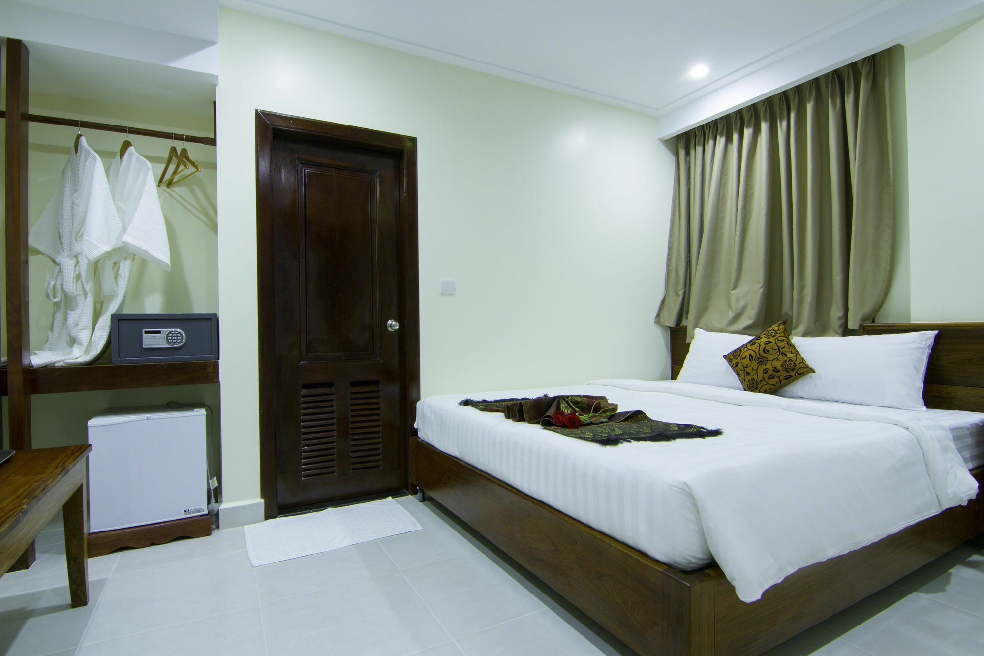 Rose Emerald Hotel Phnompen Kültér fotó